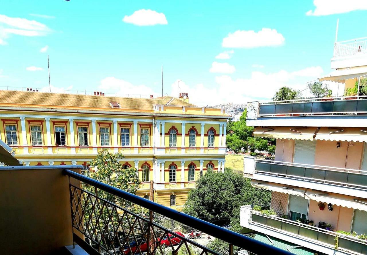 Smurfs' House Thessalonique Extérieur photo